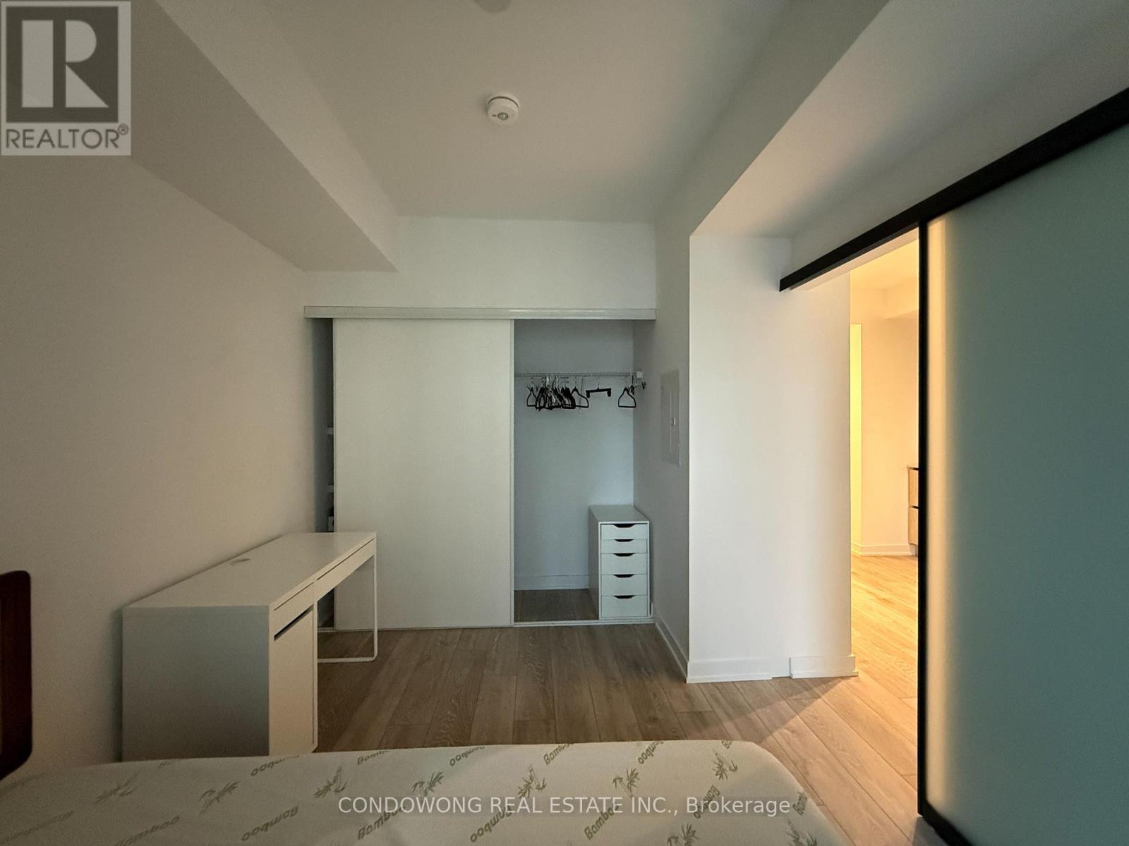 912 - 108 Peter Street, Toronto, Ontario  M5V 0W2 - Photo 5 - C13210512