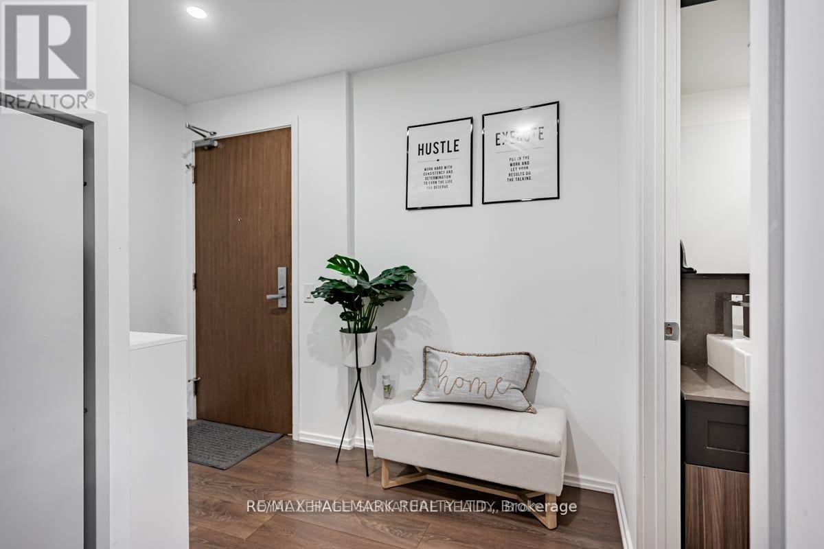 227 - 783 Bathurst Street, Toronto, Ontario  M5A 0A8 - Photo 13 - C13210526