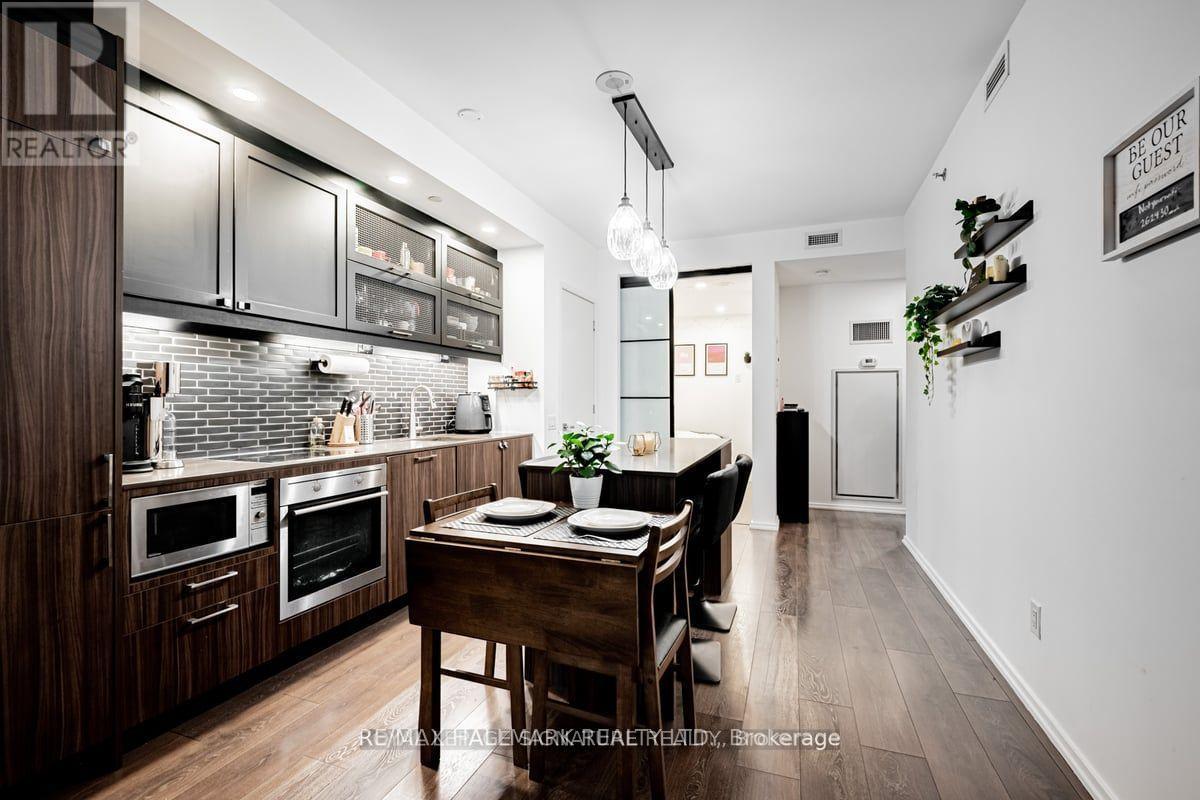 227 - 783 Bathurst Street, Toronto, Ontario  M5A 0A8 - Photo 5 - C13210526