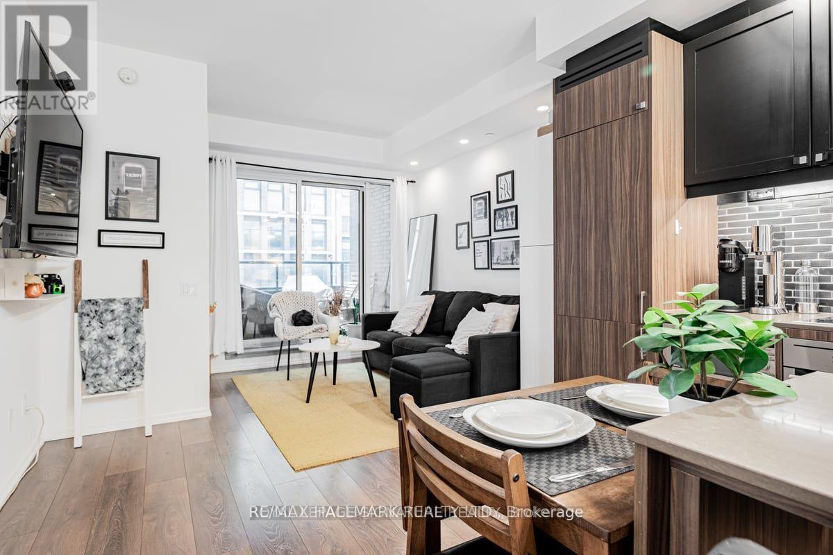 227 - 783 Bathurst Street, Toronto, Ontario  M5A 0A8 - Photo 9 - C13210526