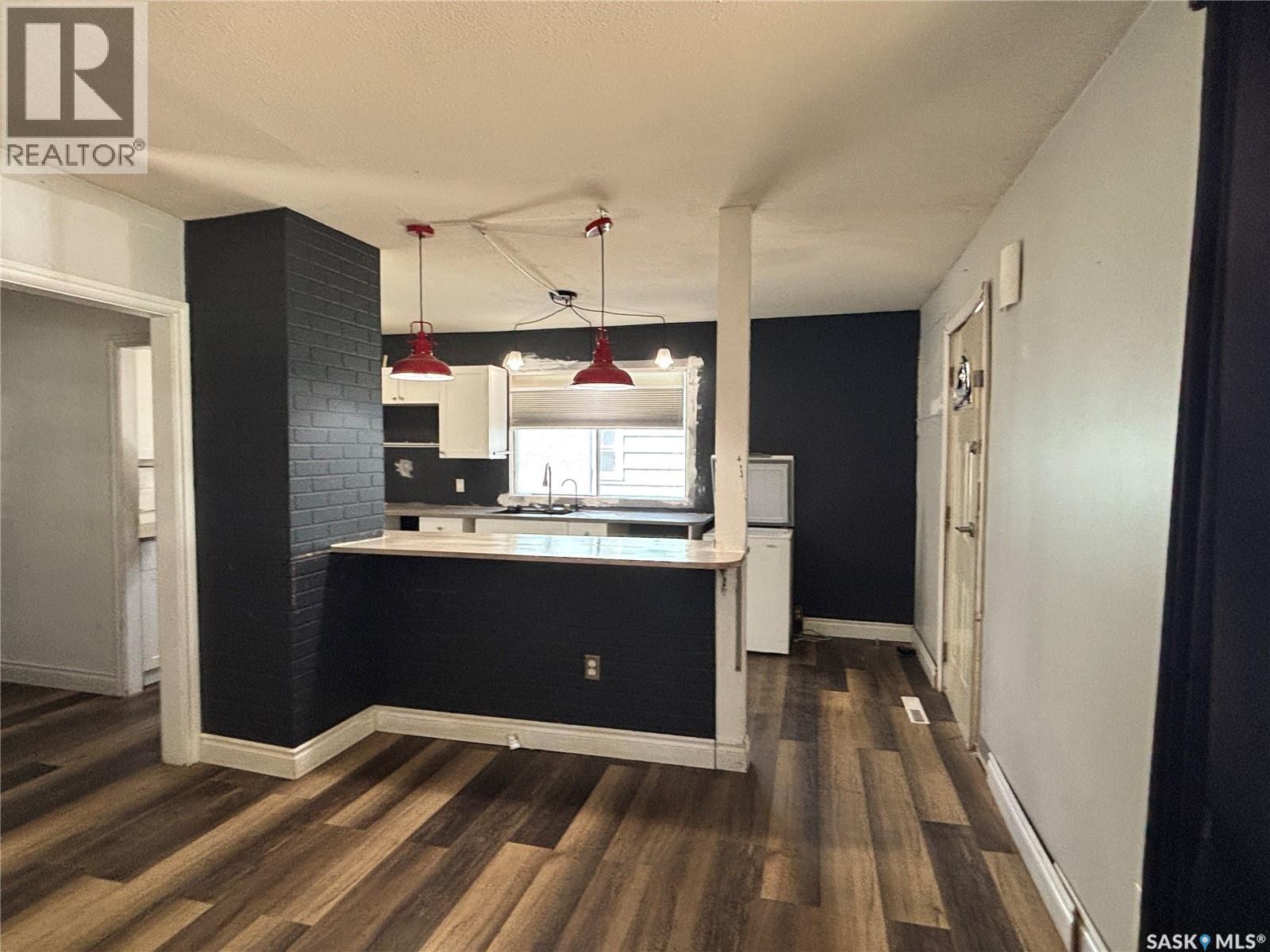934 Atkinson Street, Regina, Saskatchewan  S4S 6B4 - Photo 9 - SK037427
