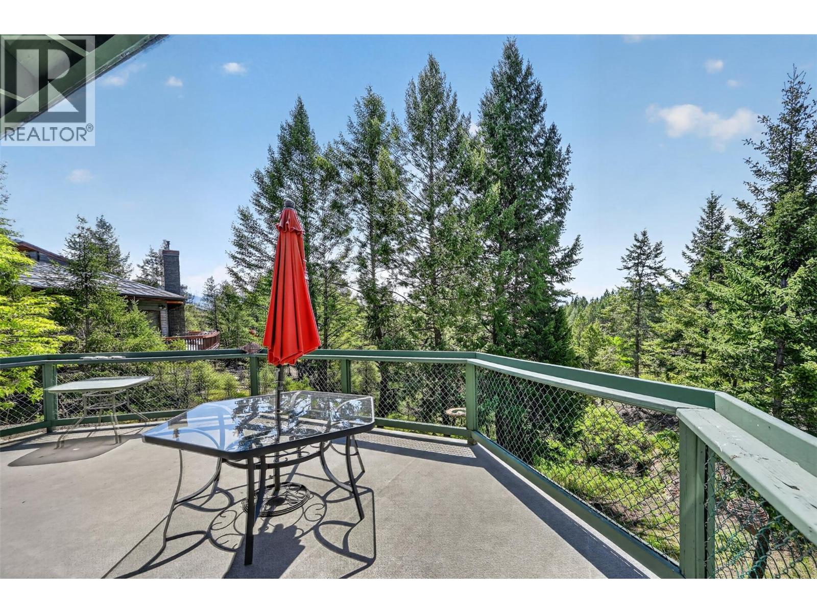 1067 Timberhill Place, Windermere, British Columbia  V0A 1K3 - Photo 17 - 10389083