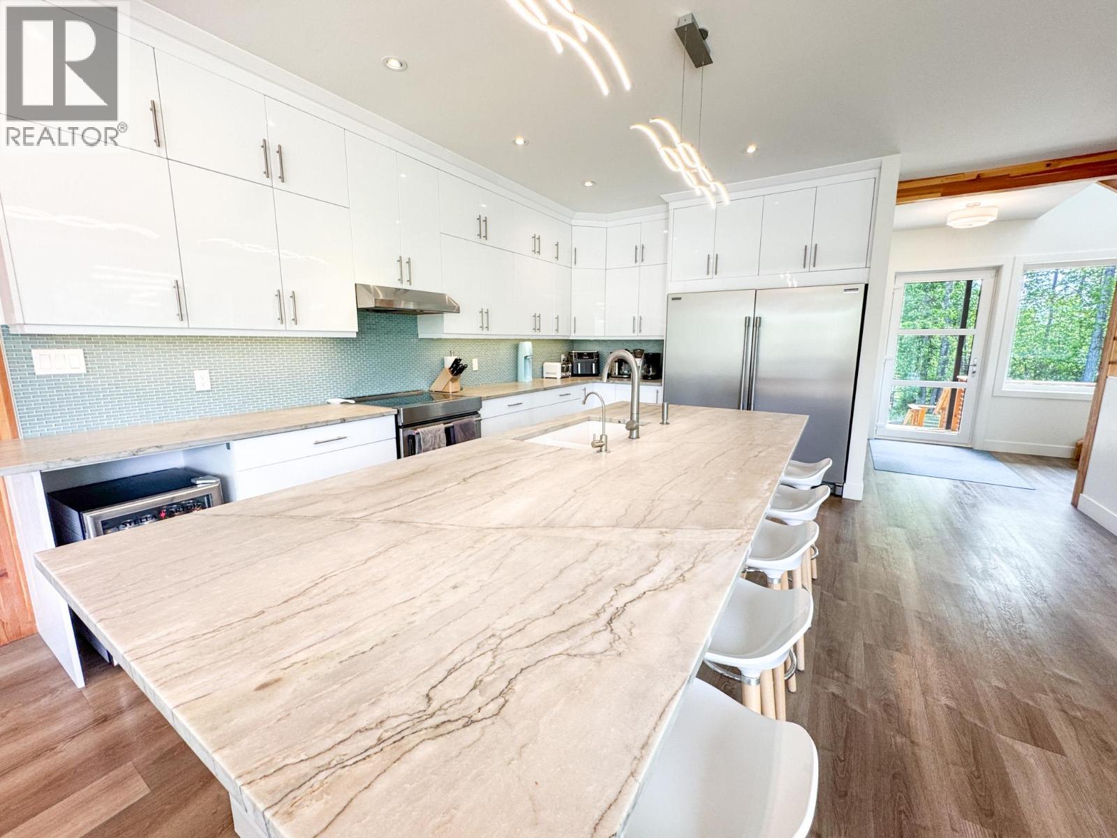 4615 Rowan Street, Windermere, British Columbia  V0B 2L2 - Photo 15 - 10388945