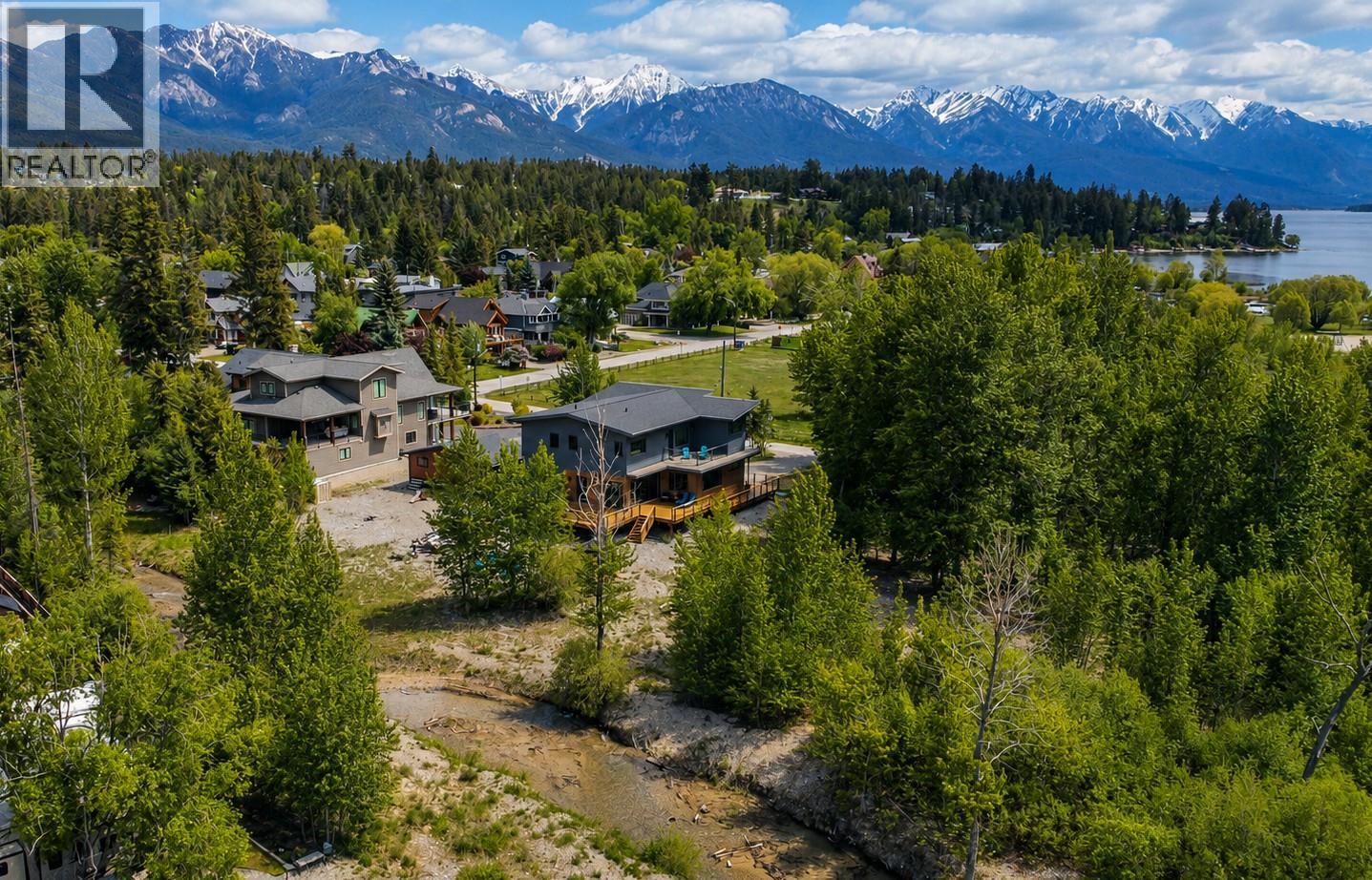 4615 Rowan Street, Windermere, British Columbia  V0B 2L2 - Photo 5 - 10388945