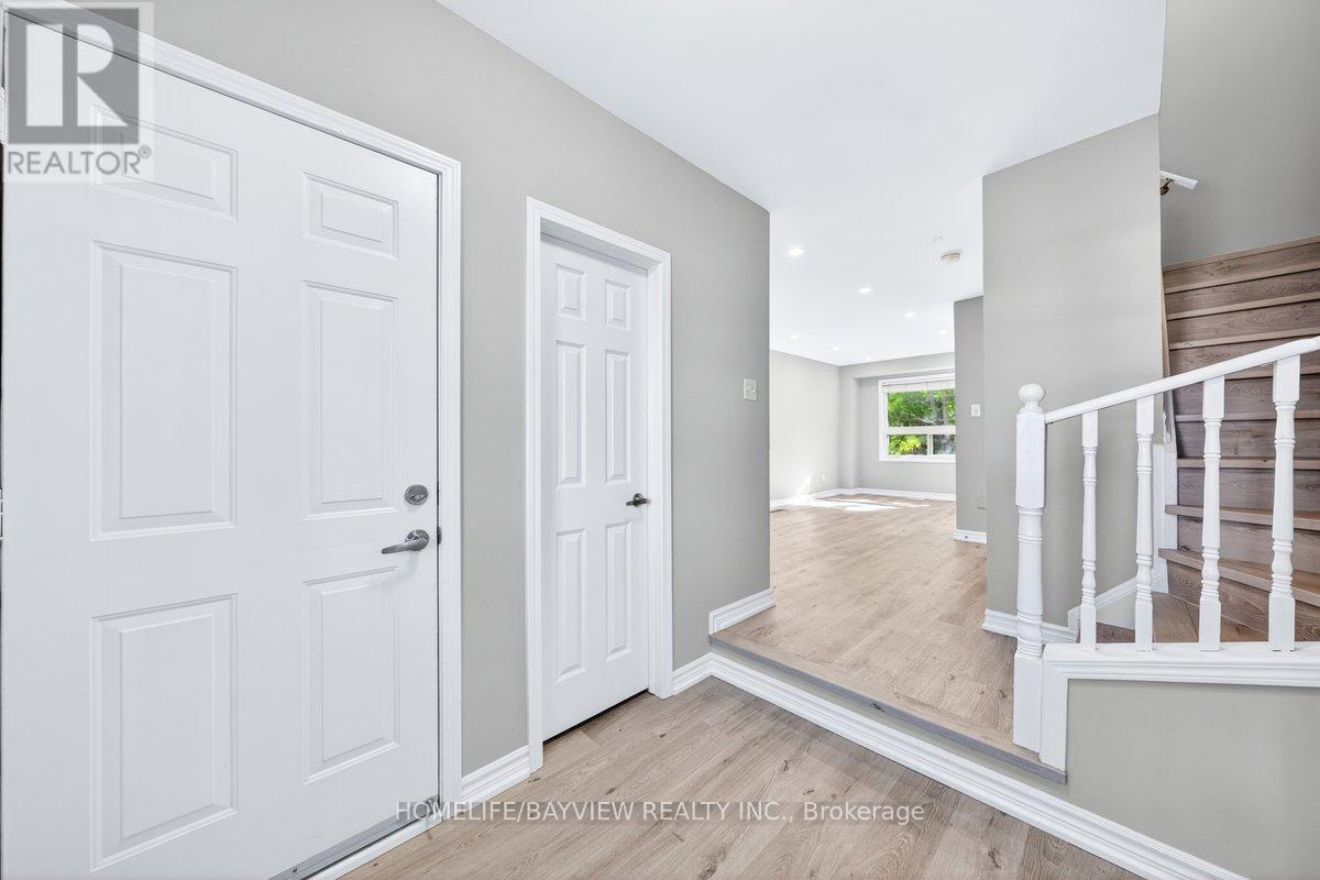 52 Hawthorne Crescent, Barrie, Ontario  L4N 9Y8 - Photo 10 - S13210408