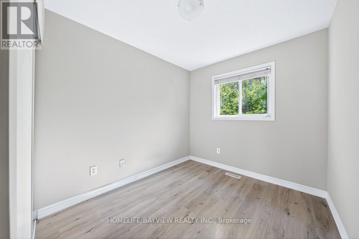 52 Hawthorne Crescent, Barrie, Ontario  L4N 9Y8 - Photo 30 - S13210408