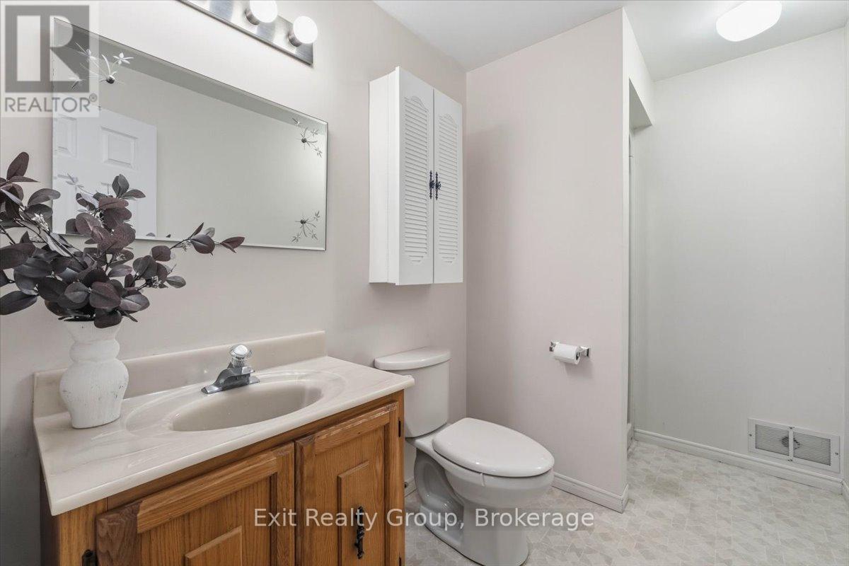 472 Dundas Street W, Quinte West, Ontario  K8V 3S5 - Photo 28 - X13210802