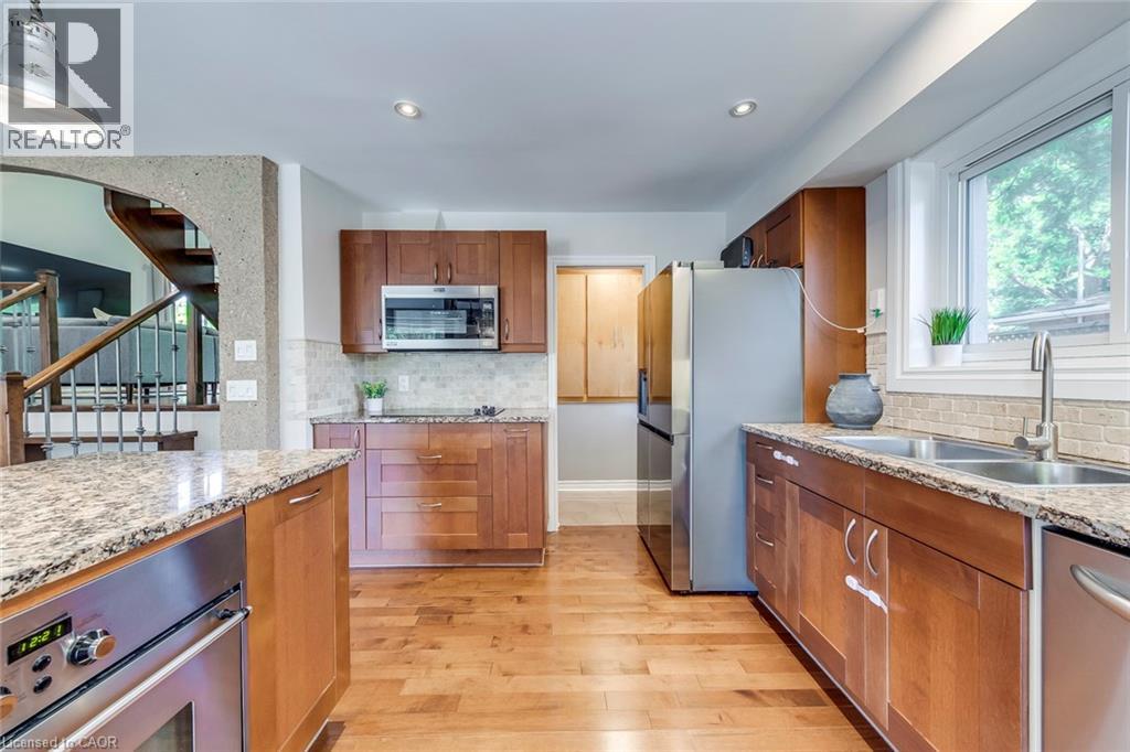 5281 Cindy Lane, Burlington, Ontario  L7L 3Y4 - Photo 14 - 40834427