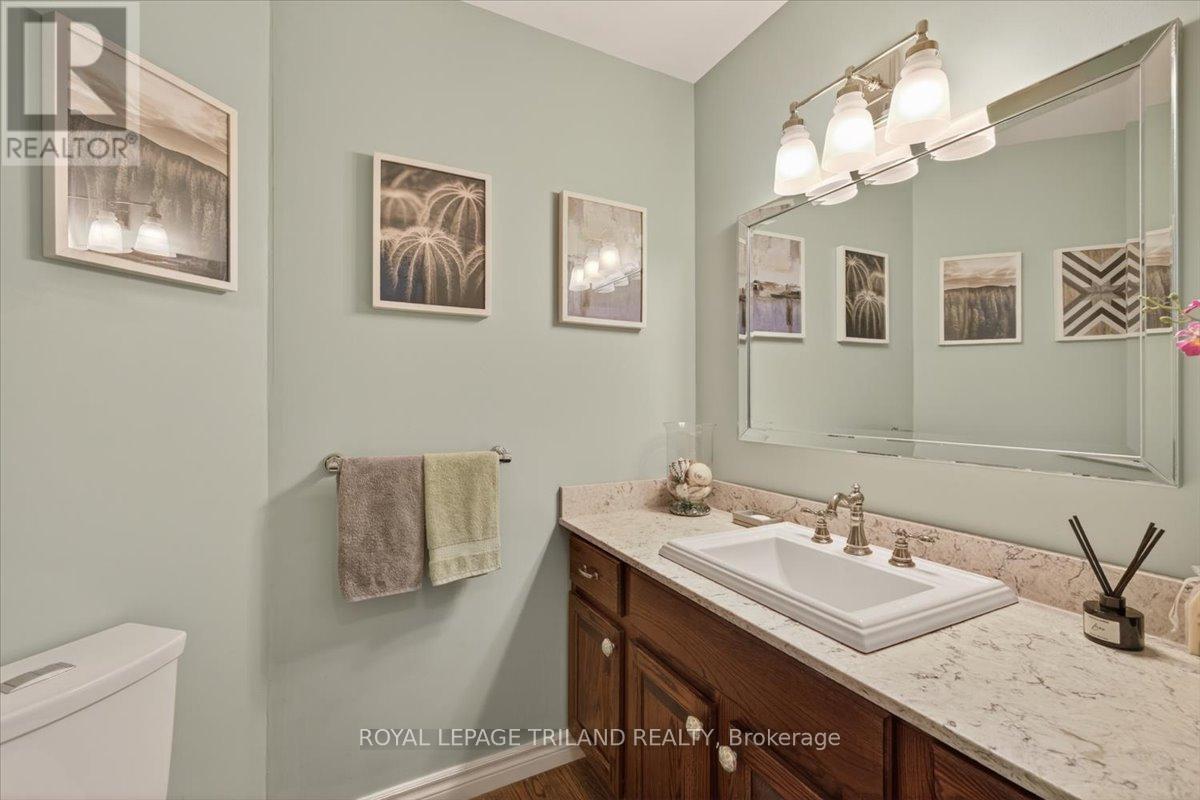 30 Thirlmere Road, London North, Ontario  N6G 4P7 - Photo 8 - X13210536