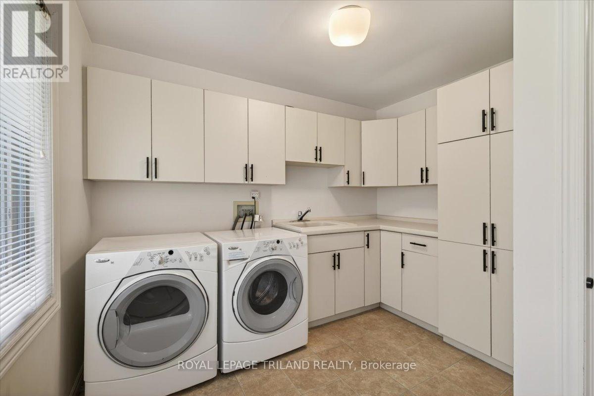 30 Thirlmere Road, London North, Ontario  N6G 4P7 - Photo 9 - X13210536