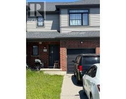 1370 MICHAEL CIRCLE, London East, Ontario