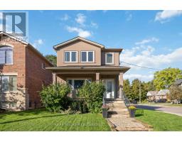 122 CEDARCREST BOULEVARD, Toronto, Ontario