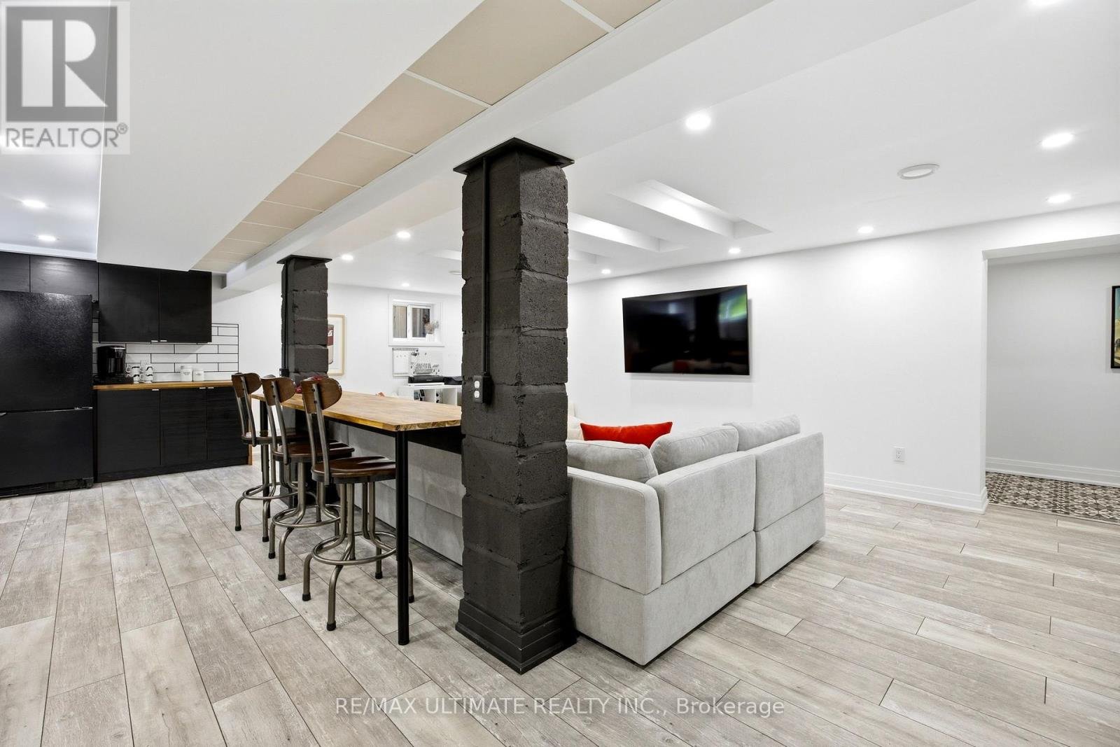 10 Dana Avenue, Toronto, Ontario  M3M 1K5 - Photo 27 - W13210038