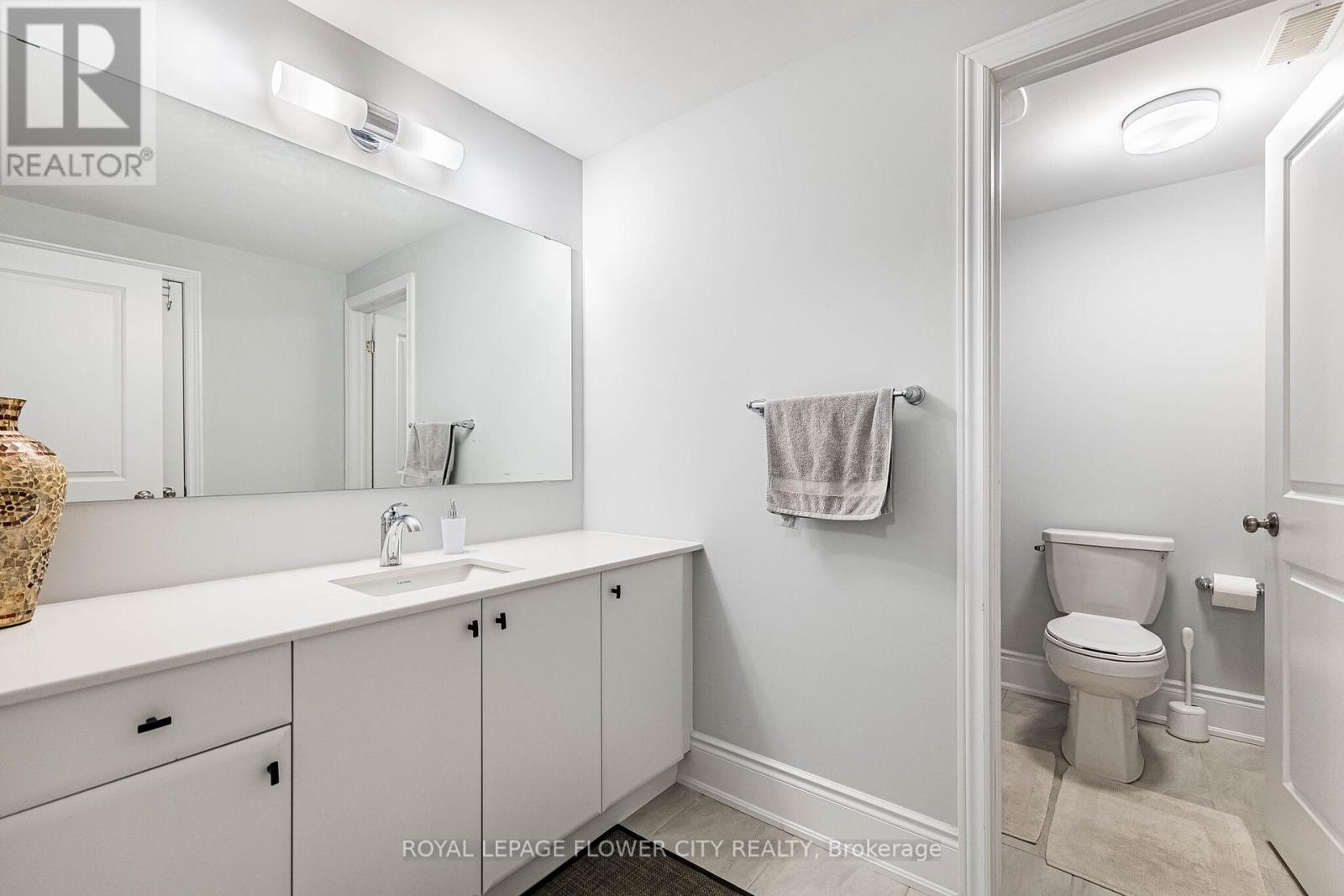 14 Richard Oxtoby Road, Caledon, Ontario  L7C 4G1 - Photo 13 - W13210390