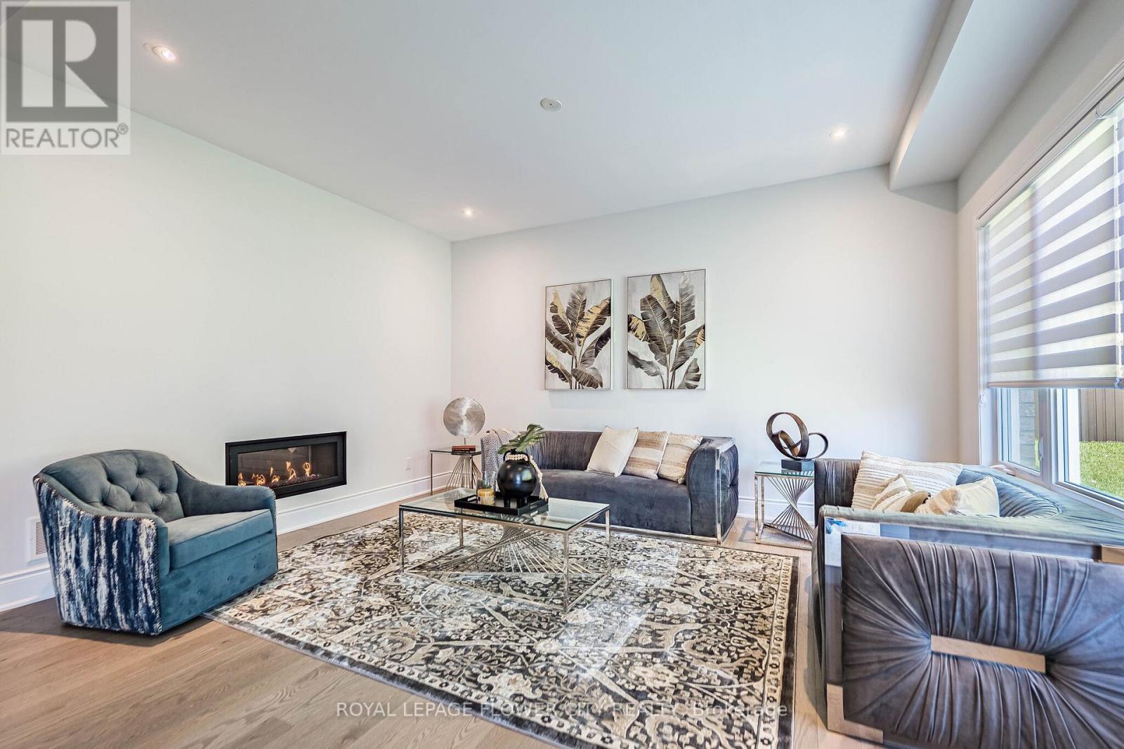 14 Richard Oxtoby Road, Caledon, Ontario  L7C 4G1 - Photo 4 - W13210390