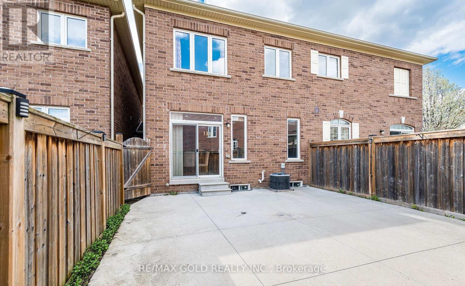 17 Primo Road, Brampton, Ontario  L7A 0Z9 - Photo 41 - W13210420