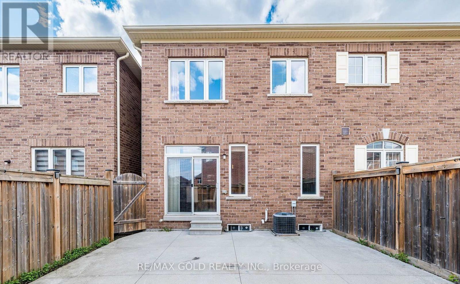 17 Primo Road, Brampton, Ontario  L7A 0Z9 - Photo 42 - W13210420