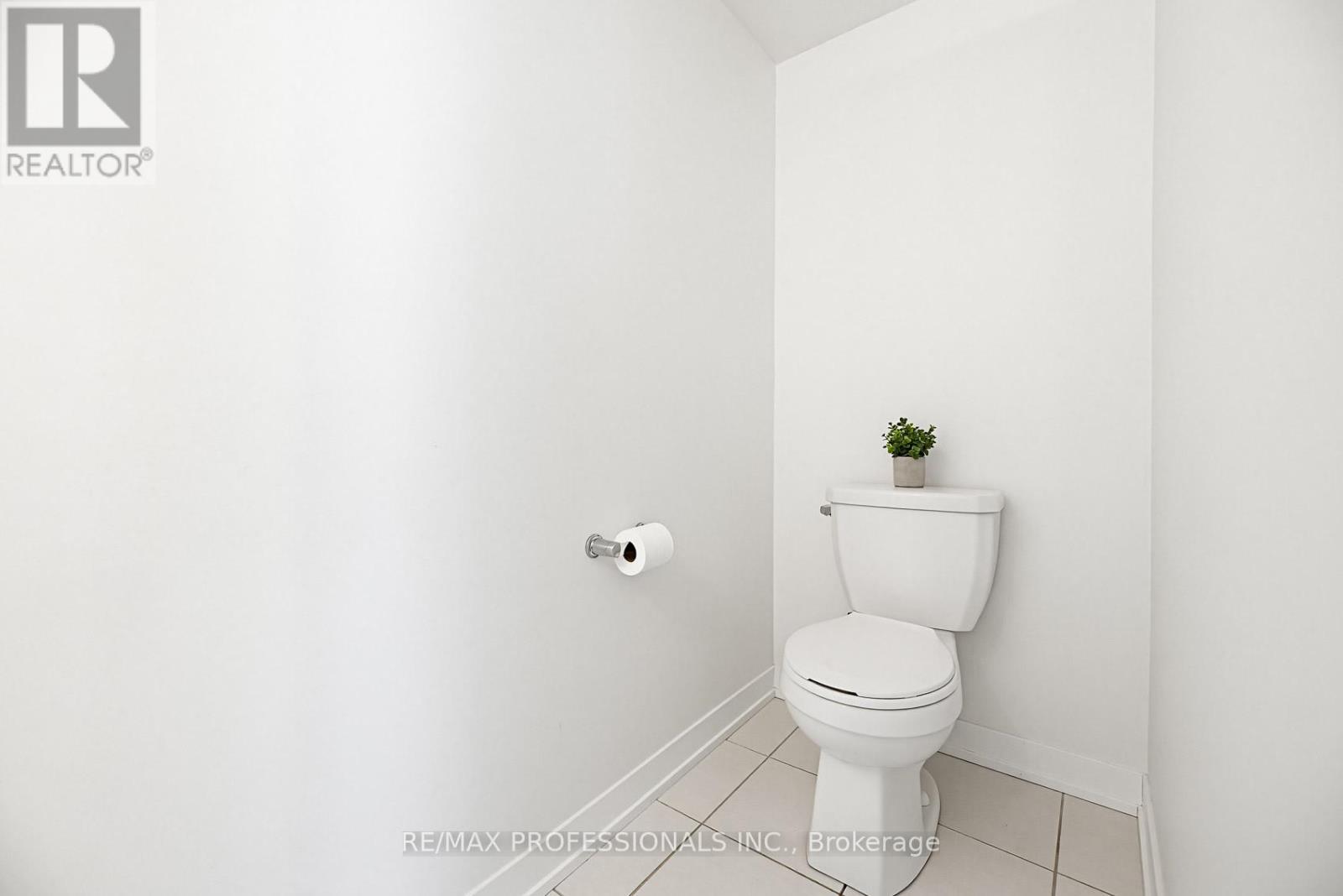 15 - 3415 Ridgeway Drive, Mississauga, Ontario  L5L 0B9 - Photo 11 - W13210430