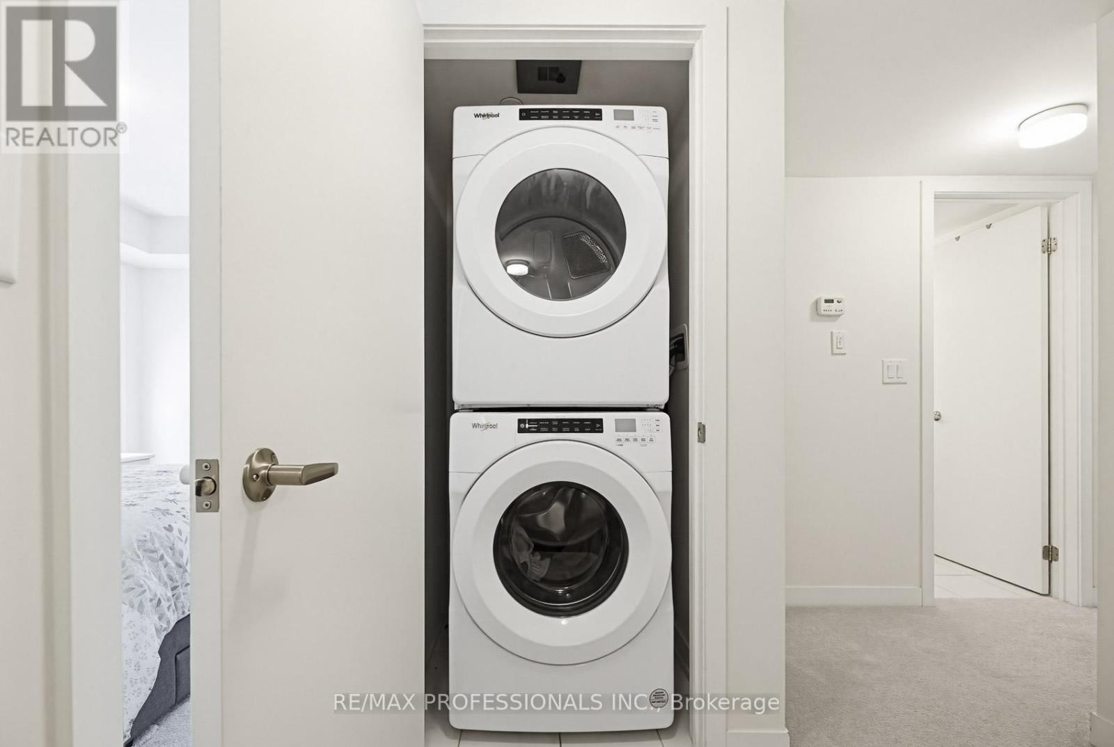 15 - 3415 Ridgeway Drive, Mississauga, Ontario  L5L 0B9 - Photo 22 - W13210430