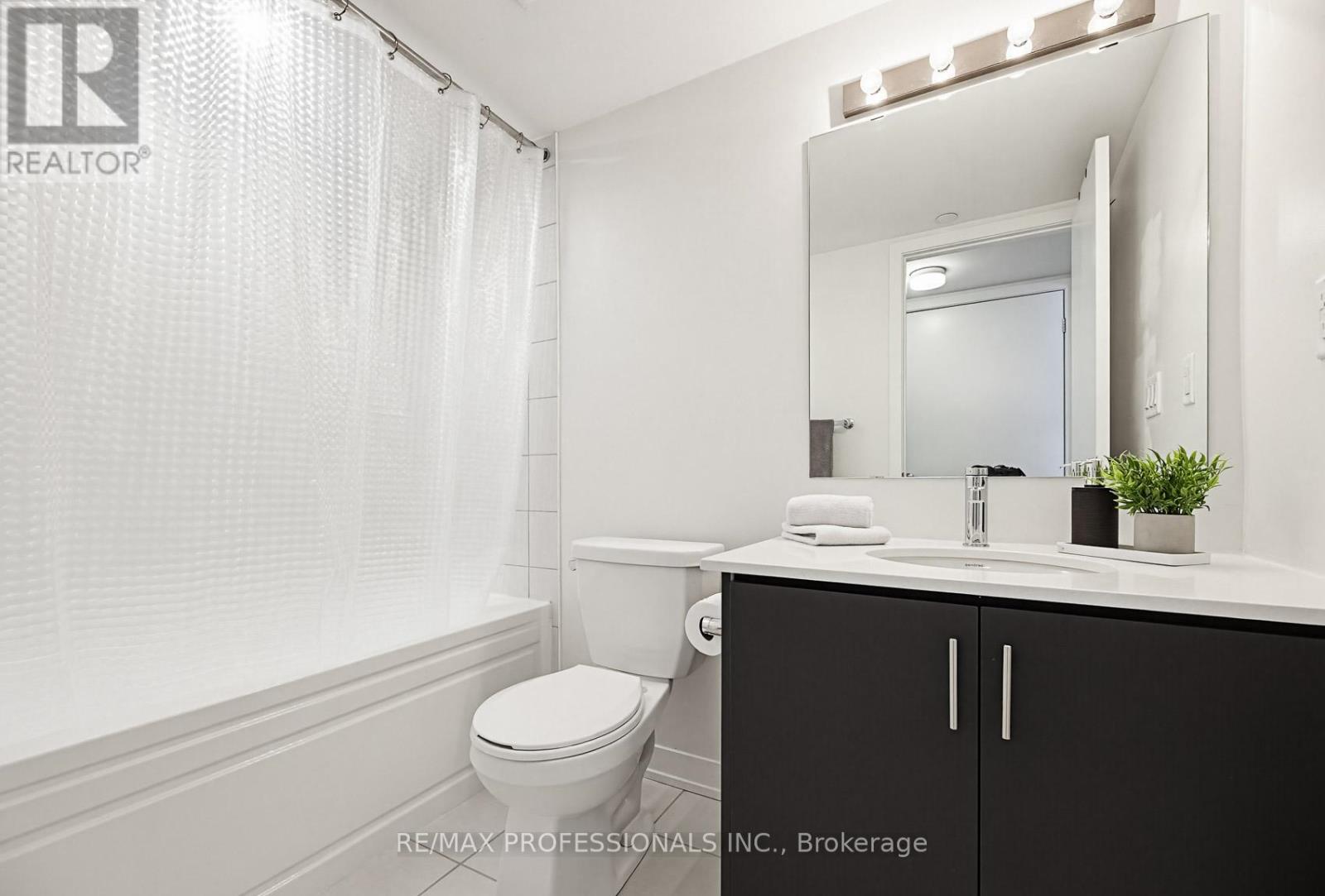 15 - 3415 Ridgeway Drive, Mississauga, Ontario  L5L 0B9 - Photo 30 - W13210430