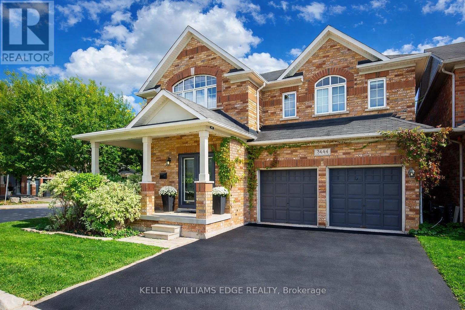 5444 Sundial Road, Burlington, Ontario  L7L 7N1 - Photo 2 - W13210438