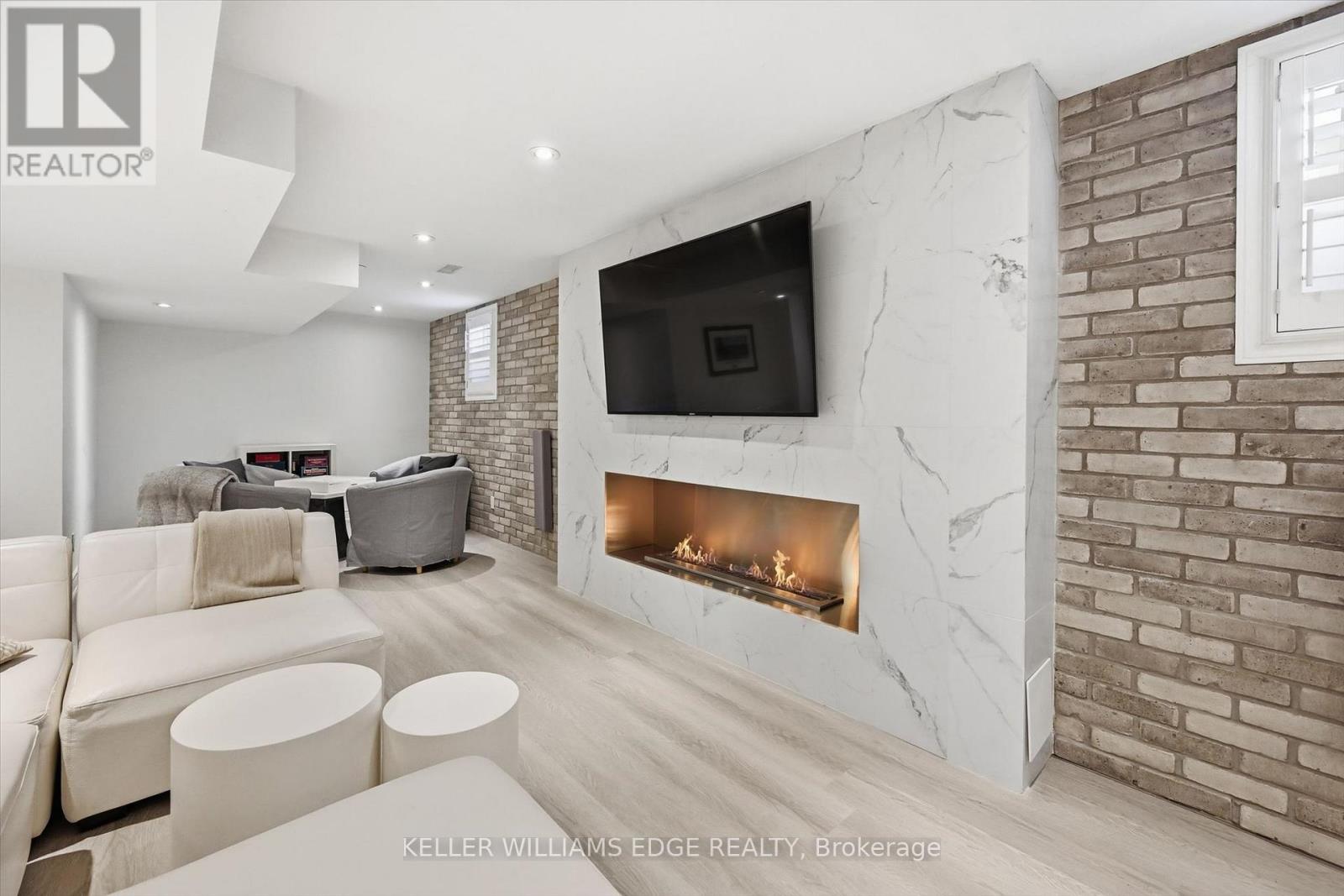 5444 Sundial Road, Burlington, Ontario  L7L 7N1 - Photo 38 - W13210438