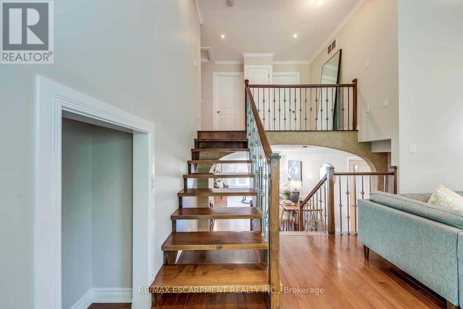 5281 Cindy Lane, Burlington, Ontario  L7L 3Y4 - Photo 28 - W13210446