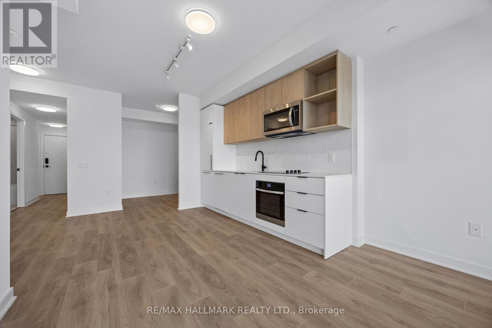 515 - 1185 Dupont Street, Toronto, Ontario  M6H 0G5 - Photo 2 - W13210474
