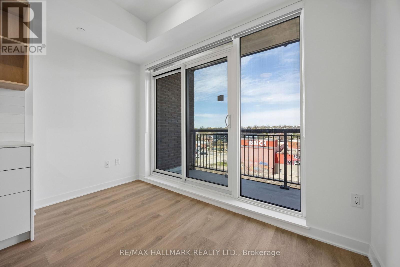515 - 1185 Dupont Street, Toronto, Ontario  M6H 0G5 - Photo 5 - W13210474