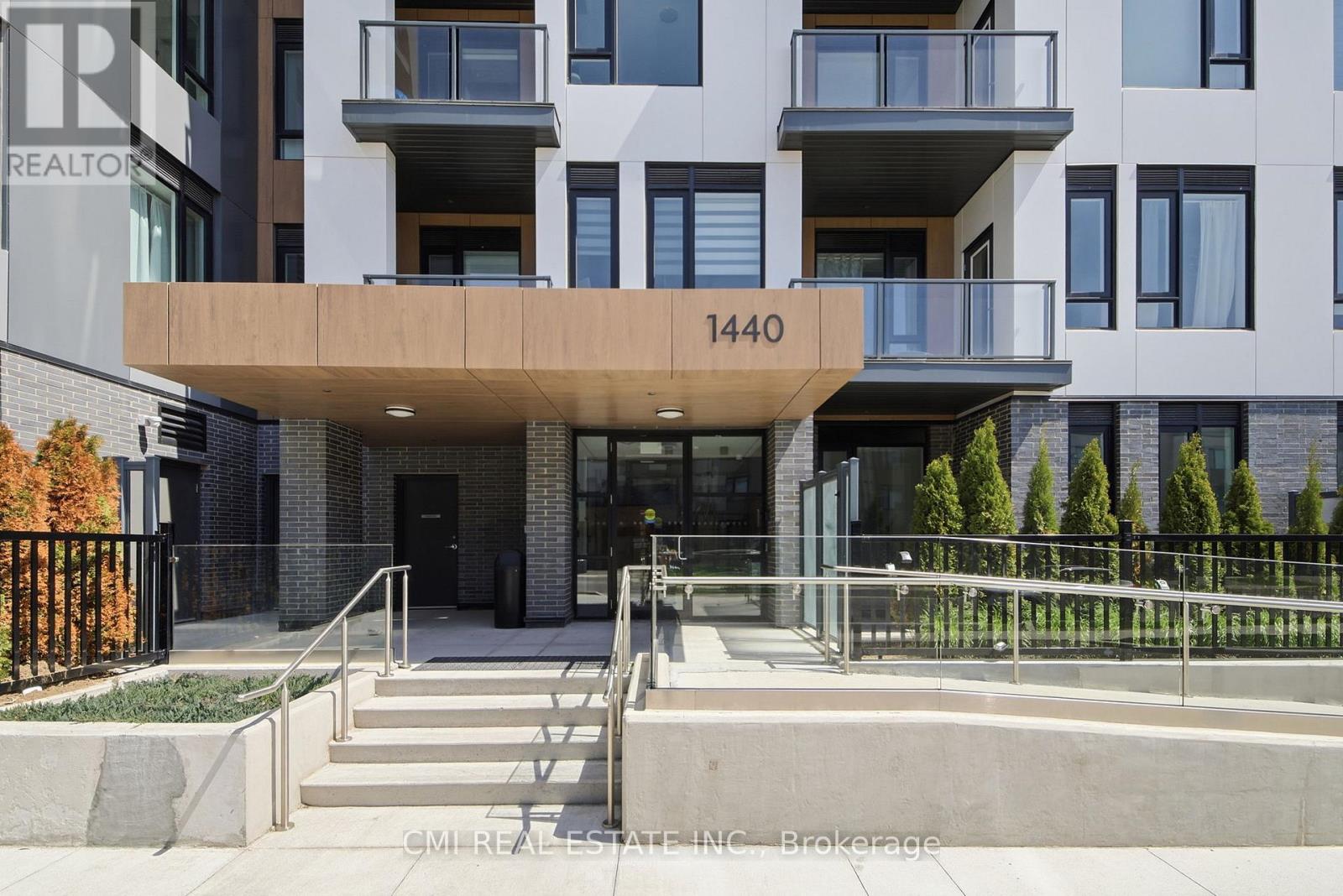 211 - 1440 Clarriagea Court, Milton, Ontario  L9E 1B3 - Photo 2 - W13210482