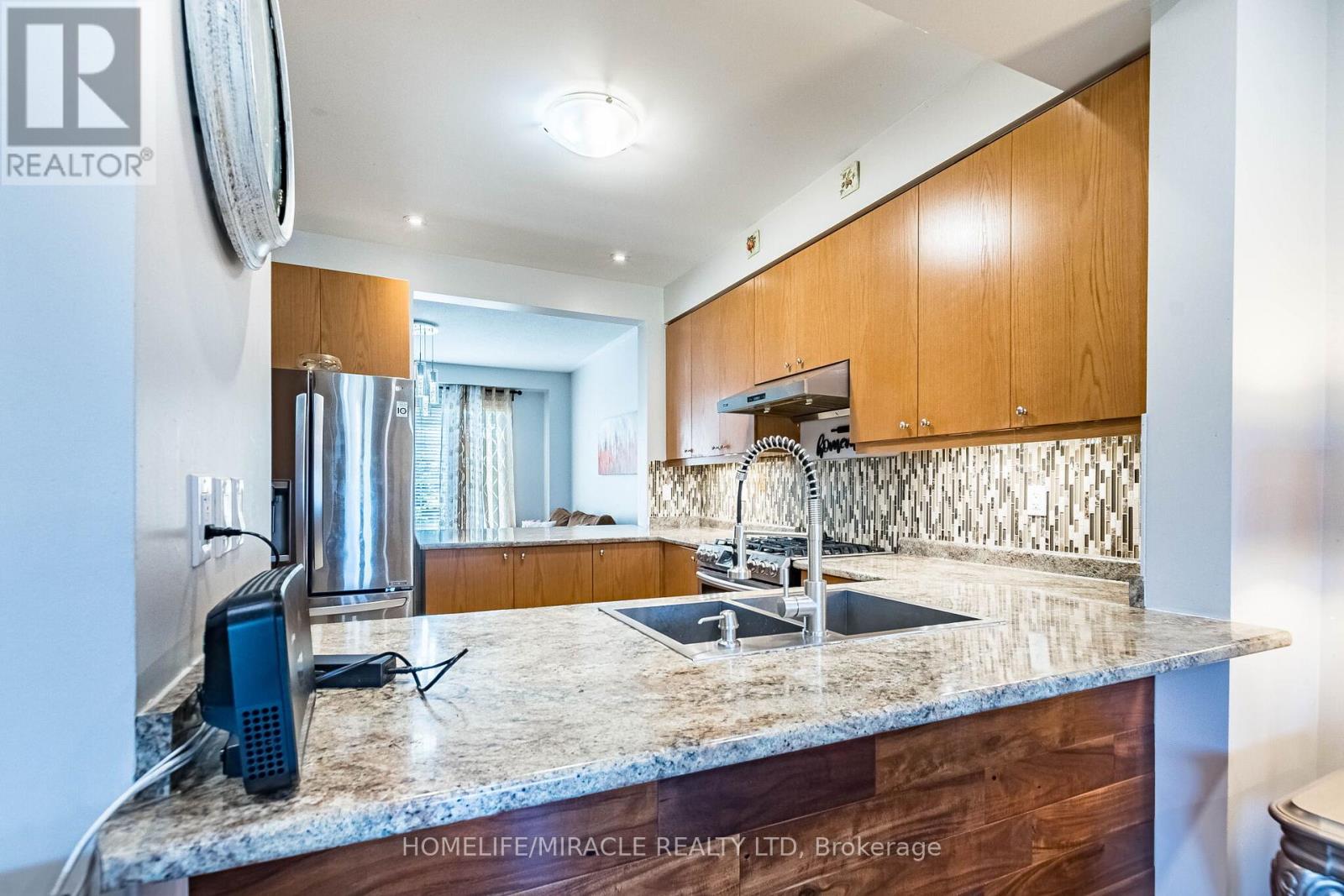 244 Andrews Trail, Milton, Ontario  L9T 6S6 - Photo 11 - W13210516