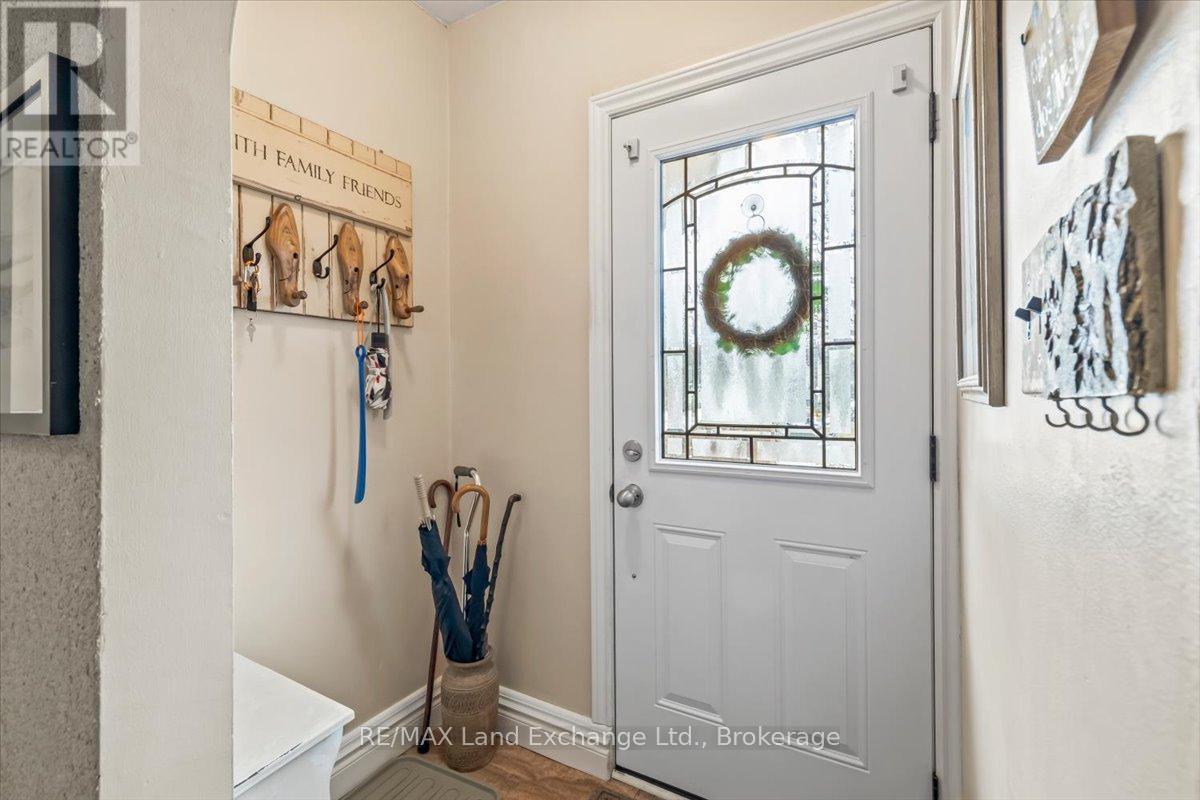 737 Green Street, Saugeen Shores, Ontario  N0H 2C4 - Photo 24 - X12907278