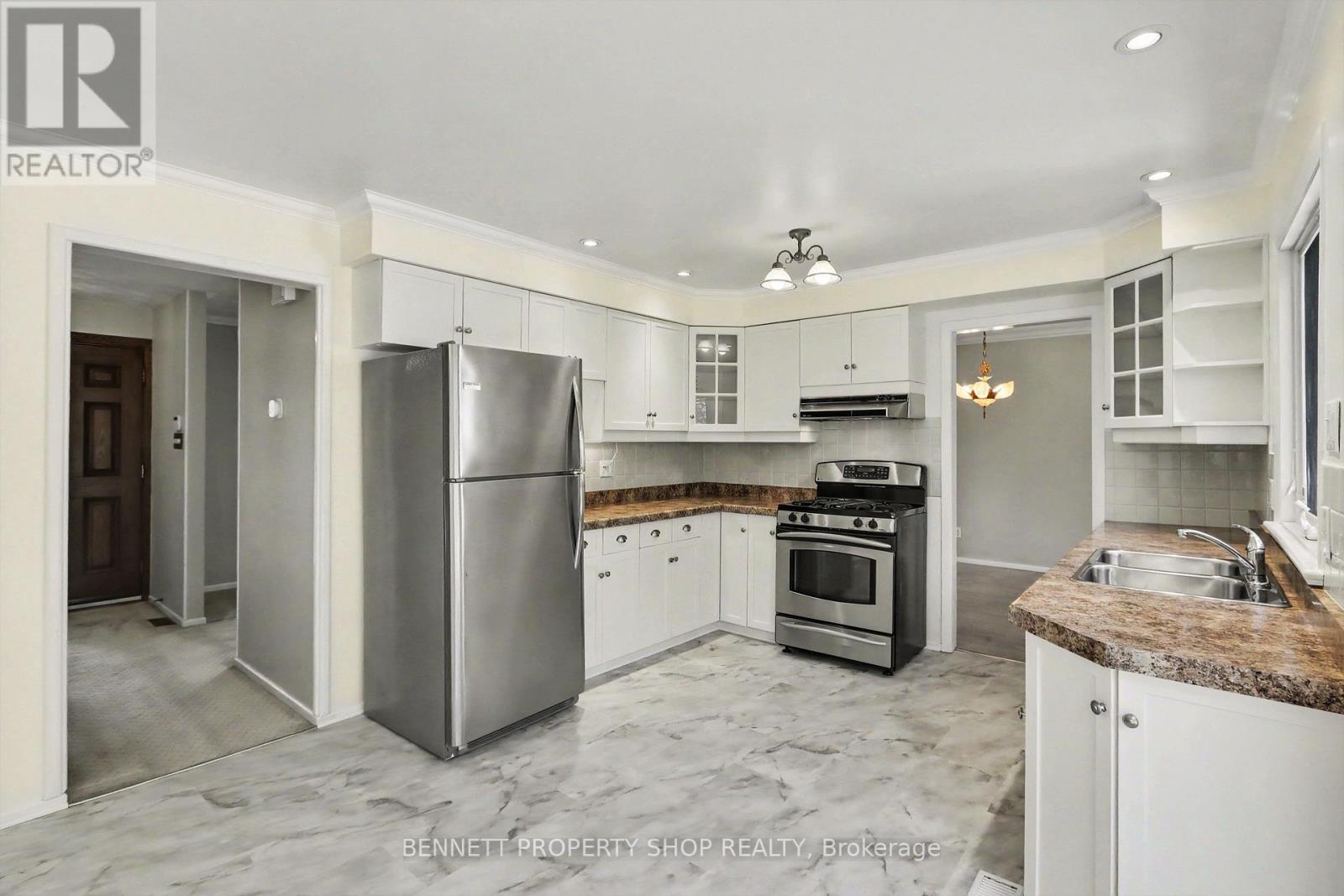 5449 Riverside Crescent, Ottawa, Ontario  K4M 1G9 - Photo 10 - X13210602