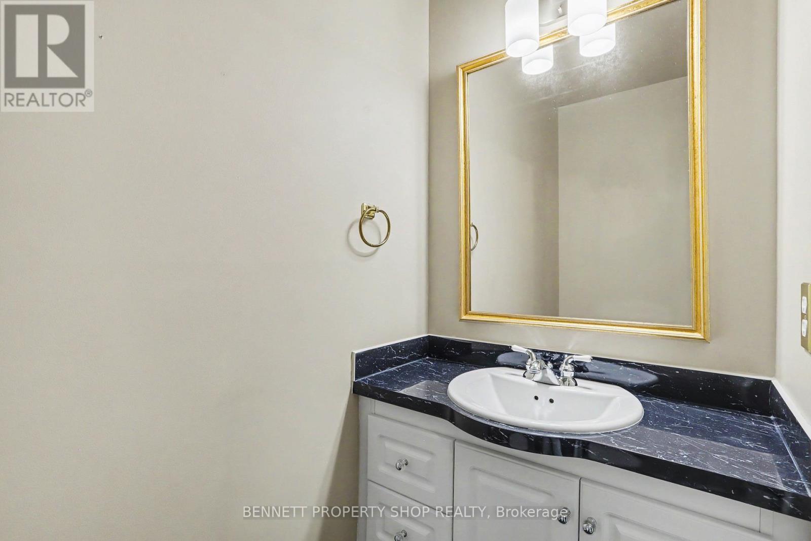 5449 Riverside Crescent, Ottawa, Ontario  K4M 1G9 - Photo 15 - X13210602