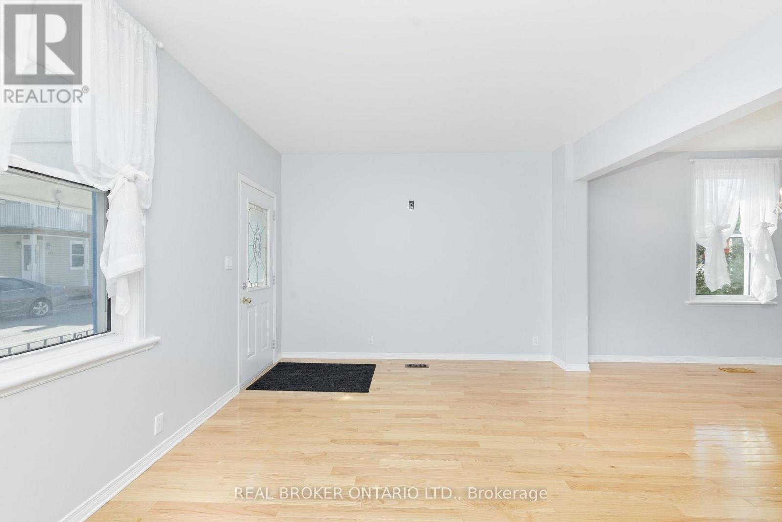 35 Victoria Street, Carleton Place, Ontario K7C 2W2 - Photo 10 - X13210680