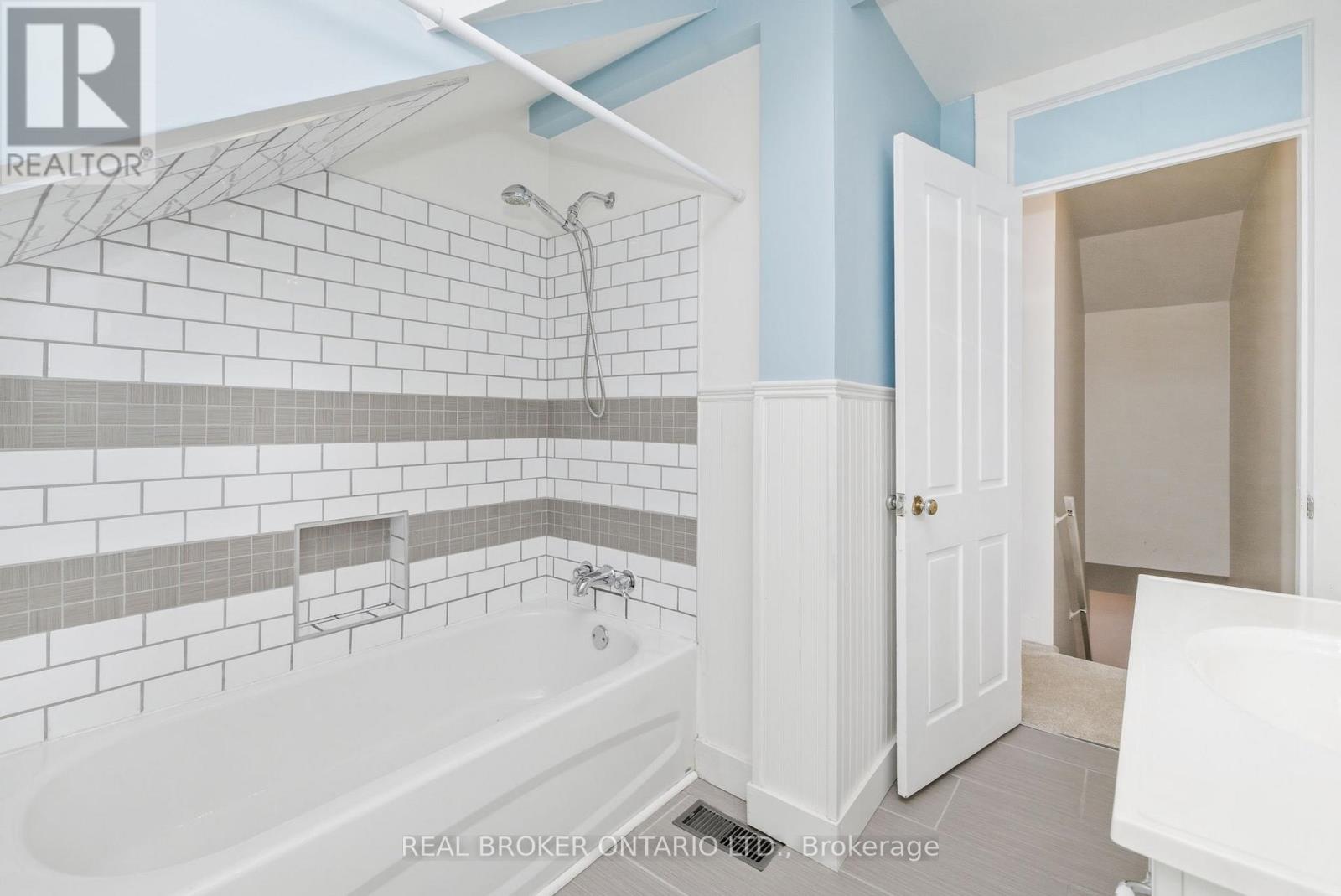 35 Victoria Street, Carleton Place, Ontario K7C 2W2 - Photo 31 - X13210680