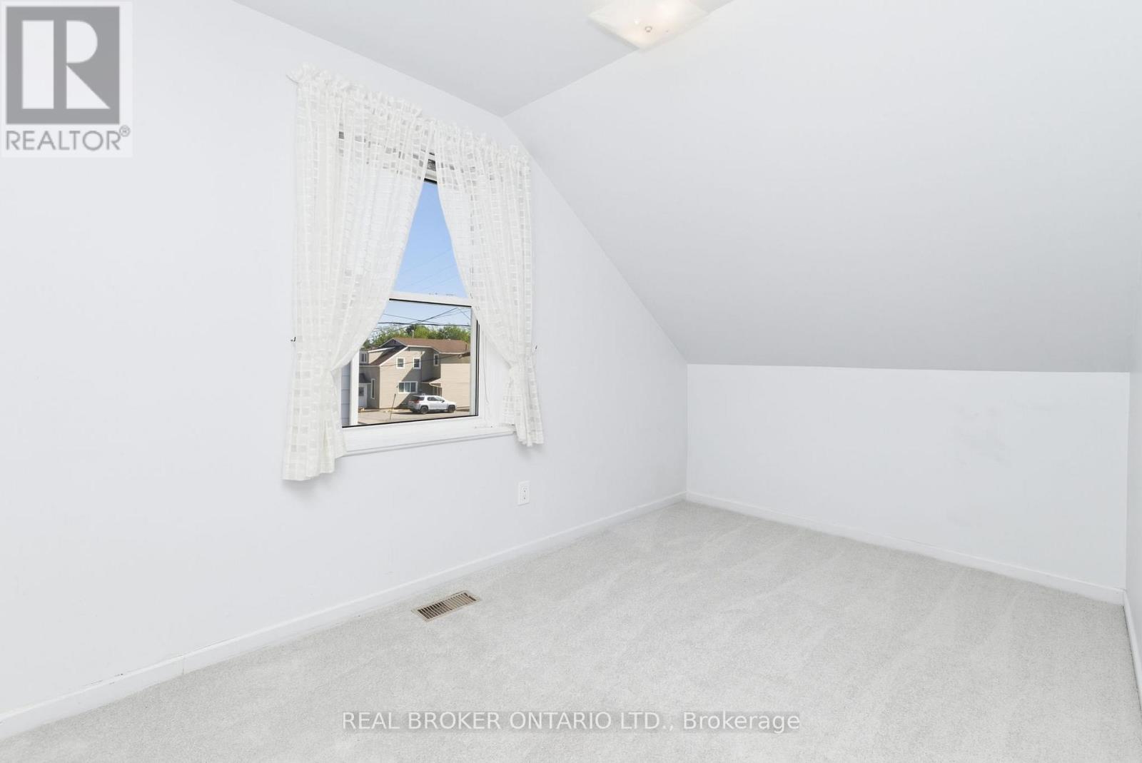 33 Victoria Street, Carleton Place, Ontario  K7C 2W2 - Photo 29 - X13210682