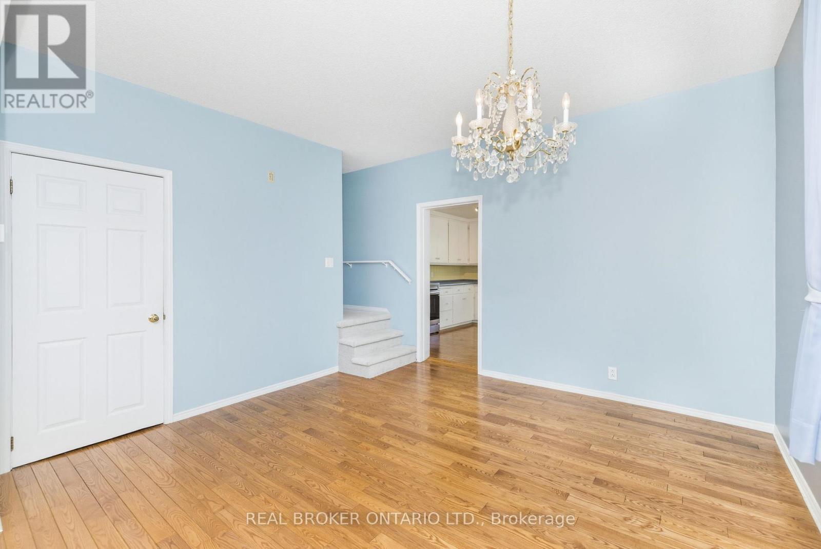 33 Victoria Street, Carleton Place, Ontario  K7C 2W2 - Photo 8 - X13210682