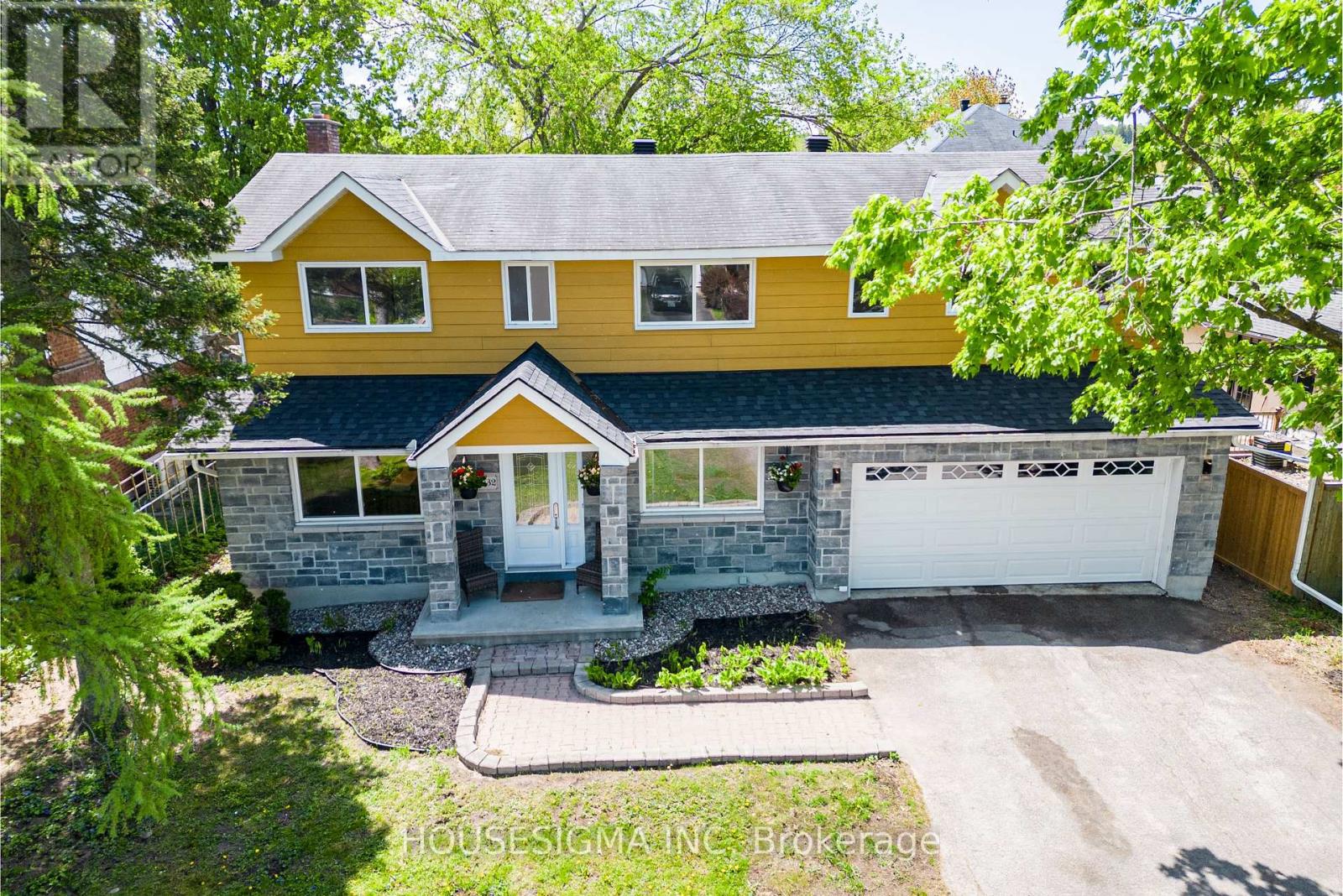 2032 Kings Grove Crescent, Ottawa, Ontario  K1J 6G1 - Photo 2 - X13210714