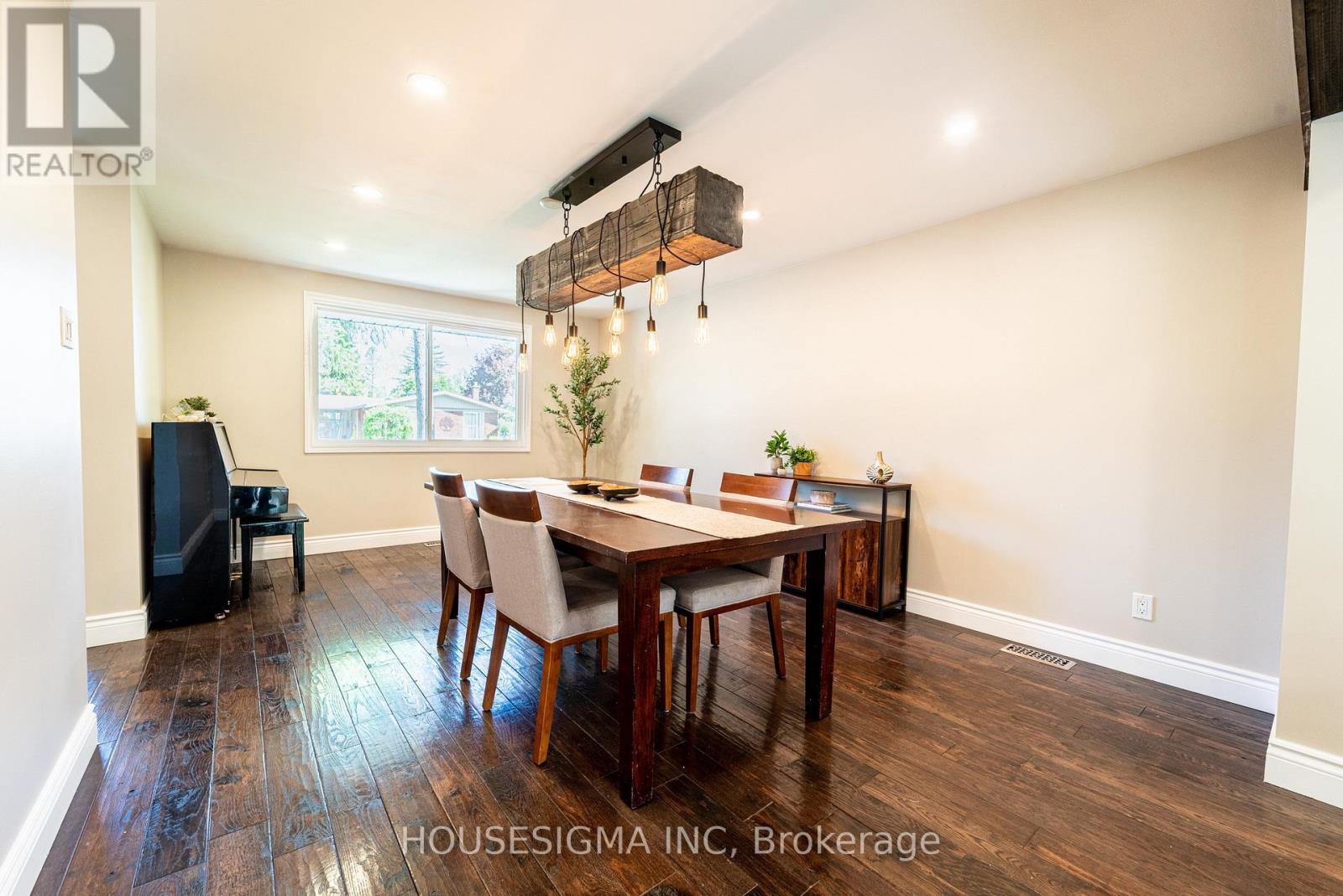 2032 Kings Grove Crescent, Ottawa, Ontario  K1J 6G1 - Photo 8 - X13210714