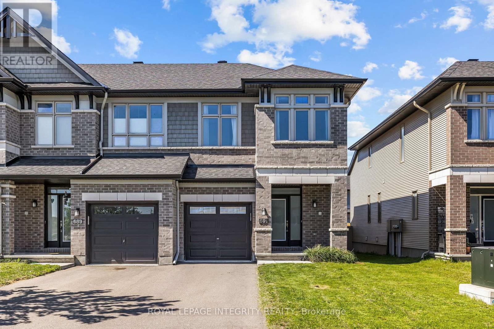 691 CAPRICORN CIRCLE, Ottawa, Ontario