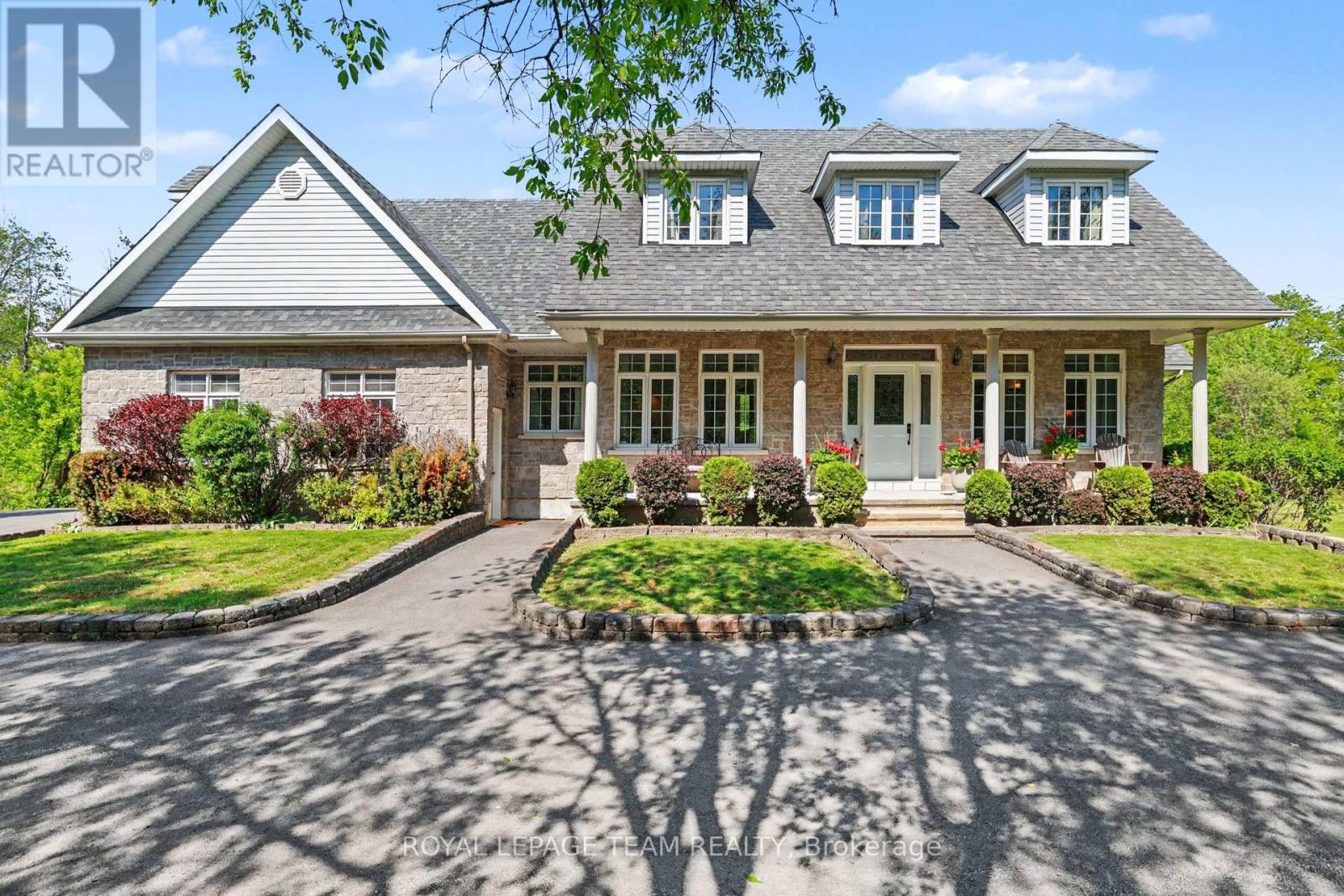 3 Kimini Drive, Ottawa, Ontario  K2S 1S6 - Photo 2 - X13210740