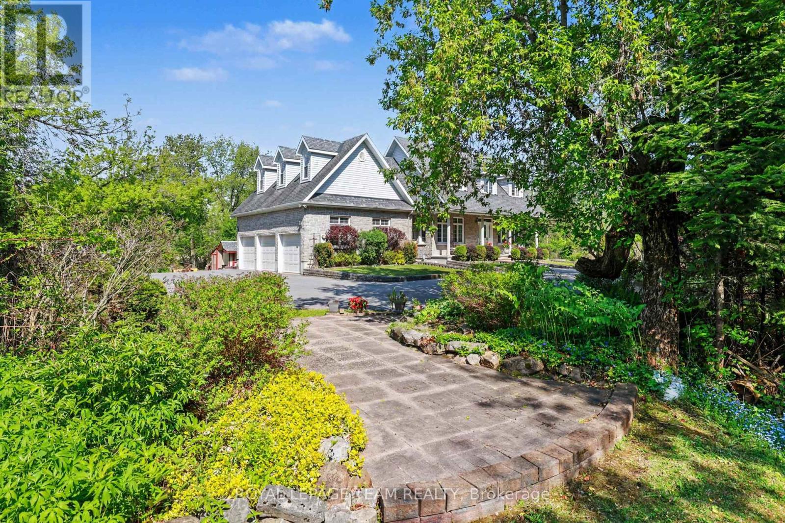 3 Kimini Drive, Ottawa, Ontario  K2S 1S6 - Photo 3 - X13210740
