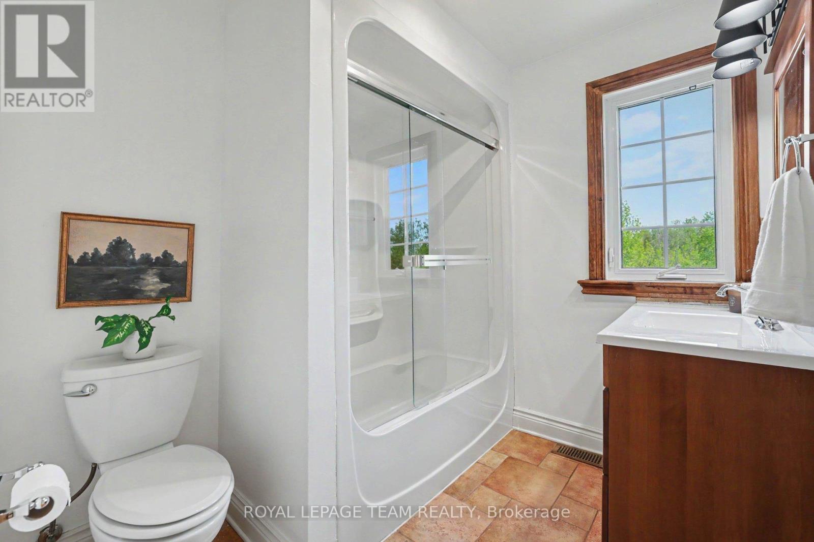 3 Kimini Drive, Ottawa, Ontario  K2S 1S6 - Photo 36 - X13210740