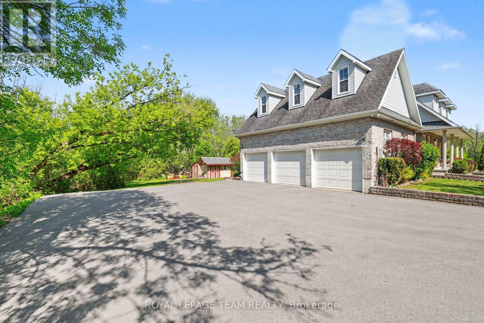 3 Kimini Drive, Ottawa, Ontario  K2S 1S6 - Photo 4 - X13210740