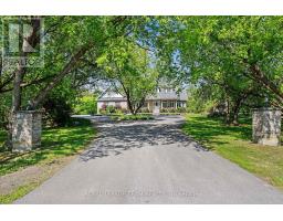 3 KIMINI DRIVE, Ottawa, Ontario