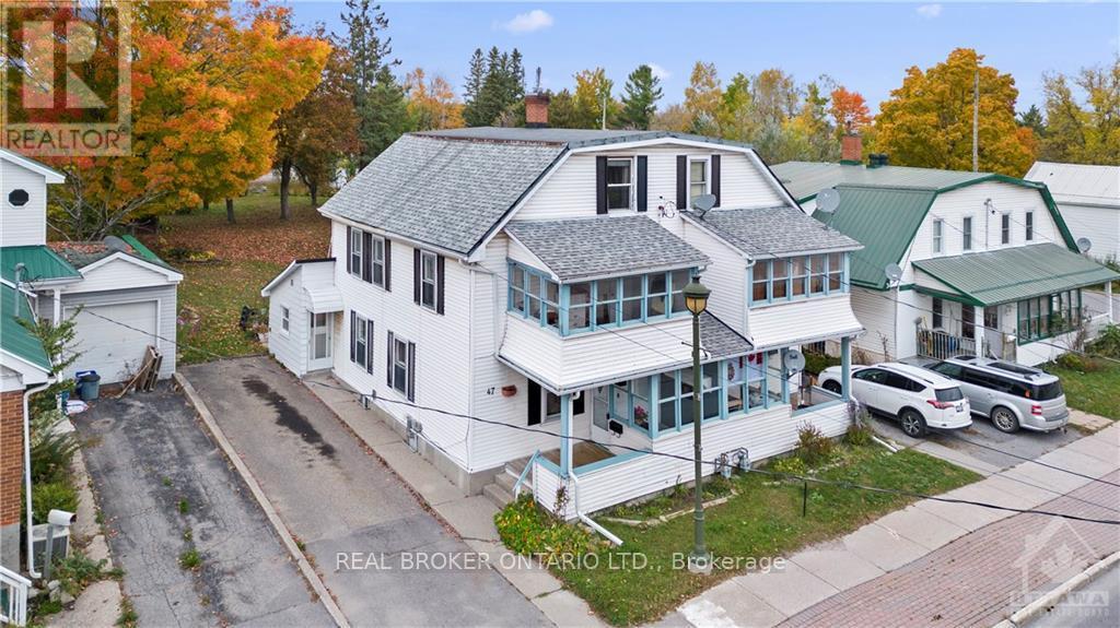 47 TOWNLINE ROAD E, Carleton Place, Ontario