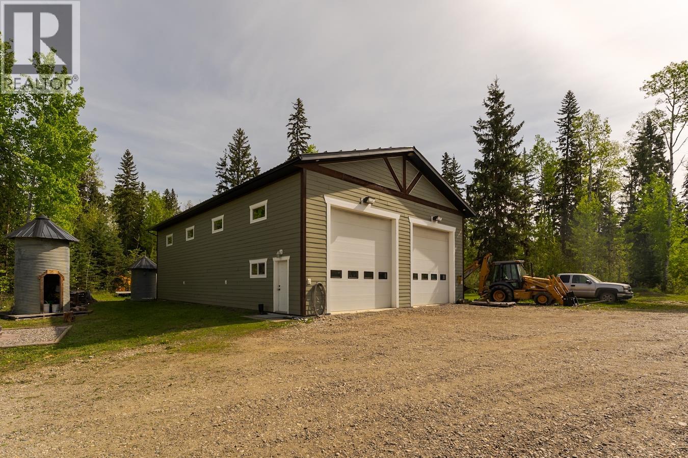4270 Vista Road, Prince George, British Columbia  V0C 1J0 - Photo 4 - R3129365