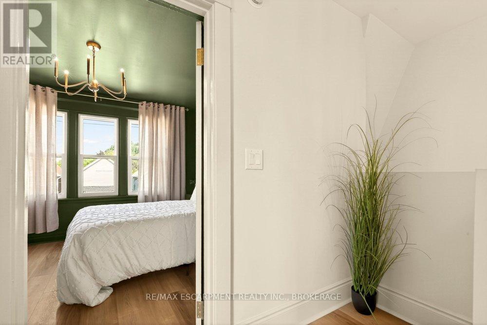 106 Grosvenor Avenue N, Hamilton, Ontario  L8L 7S6 - Photo 29 - X13210556