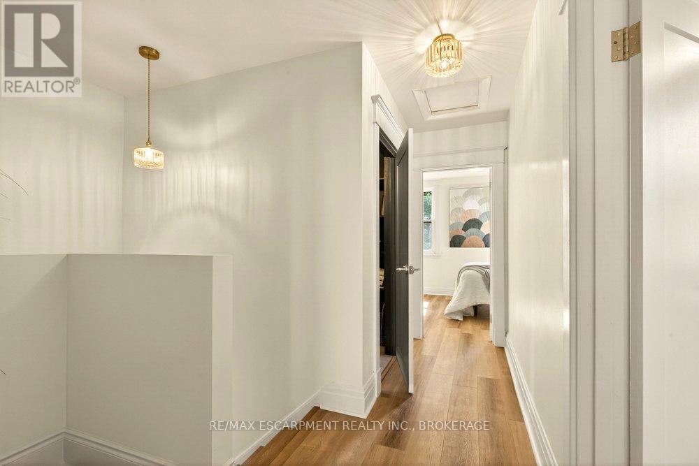 106 Grosvenor Avenue N, Hamilton, Ontario  L8L 7S6 - Photo 33 - X13210556